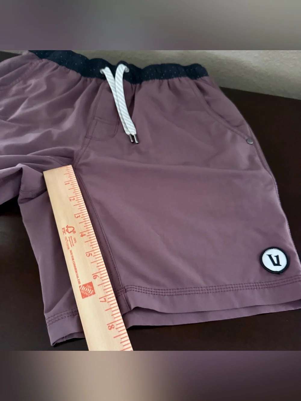 Vuori Mens Kore Lined Shorts Size Small Sour Cherry Color 7 inches inseam